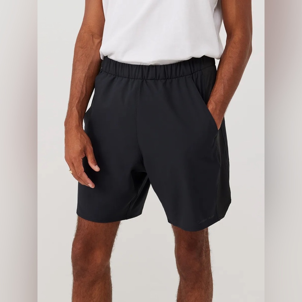 Outdoor Voices High Stride 7" Short with Pockets in Large in Black